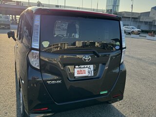 2019 Toyota Tank I, чёрный, 1210000 рублей, вид 4