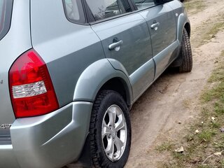 2009 Hyundai Tucson I, серебристый, 800000 рублей, вид 3