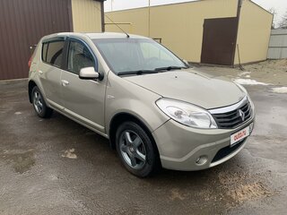 2011 Renault Sandero I, бежевый, 695000 рублей, вид 1