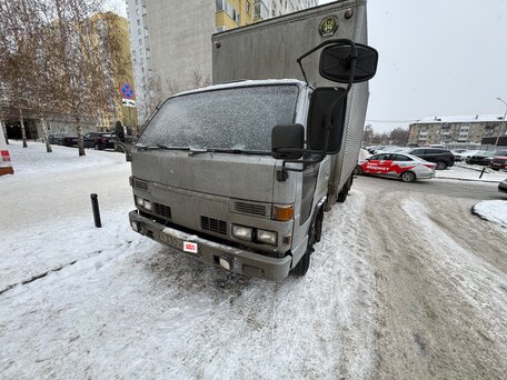 1992 Isuzu Elf (N-series), белый, 750000 рублей, вид 3