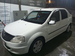 2013 Renault Logan I Рестайлинг, белый, 410000 рублей, вид 2