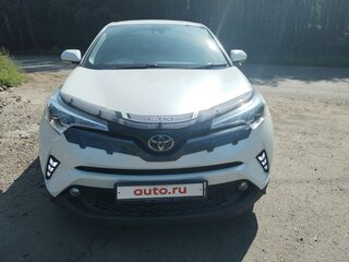 2019 Toyota C-HR I, белый, 1800000 рублей, вид 1