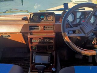 1987 Mitsubishi Pajero I, белый, 550000 рублей, вид 5