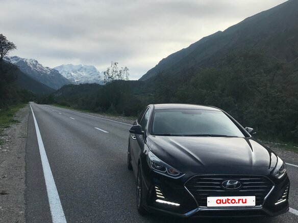 2019 Hyundai Sonata VII (LF) Рестайлинг, чёрный, 1850000 рублей - вид 5