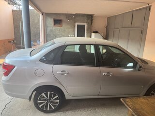 2024 Lada (ВАЗ) Granta I Рестайлинг, серебристый, 1210000 рублей, вид 2