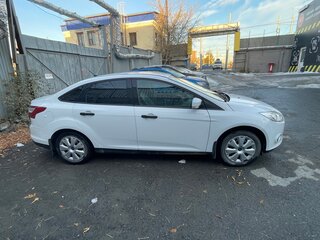 2013 Ford Focus III, белый, 650000 рублей, вид 4