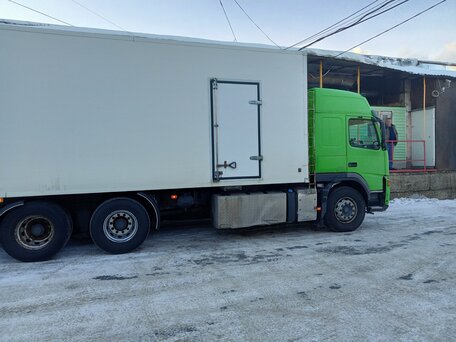 2009 Volvo FM, зелёный, 5100000 рублей, вид 5
