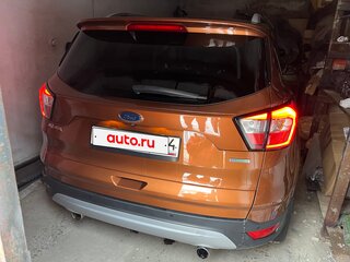 2016 Ford Kuga II Рестайлинг, оранжевый, 2490000 рублей, вид 4