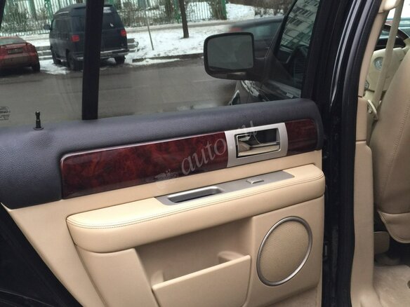 2004 Lincoln Navigator 6-speed II, чёрный - вид 7