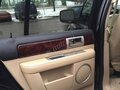 2004 Lincoln Navigator 6-speed II, чёрный - вид 7