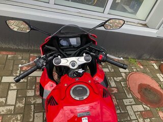 2023 Honda CBR 650R, красный, 1700000 рублей, вид 5
