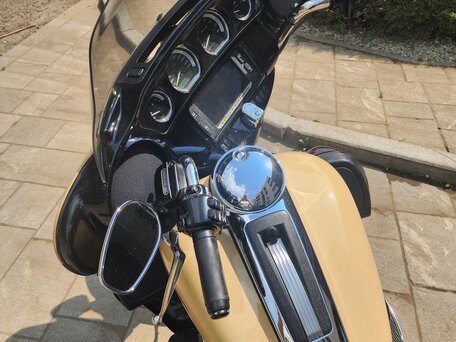 2014 Harley-Davidson Ultra Limited, бежевый, 950000 рублей, вид 3
