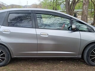 2011 Honda Fit II, серый, 730000 рублей, вид 3