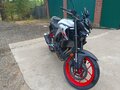 2020 Yamaha MT-03, серебристый, 550000 рублей - вид 1