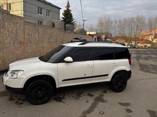 2013 Skoda Yeti I, белый, 650000 рублей, вид 5