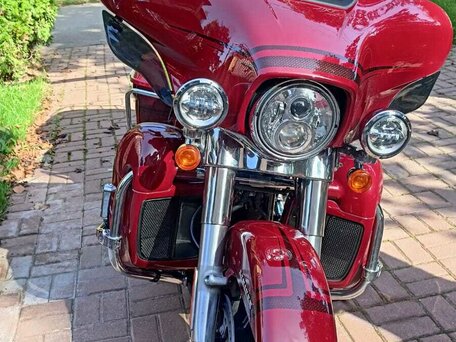 2020 Harley-Davidson Electra Glide, пурпурный, 3200000 рублей, вид 2