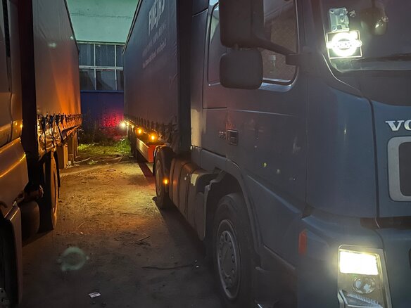 2008 Volvo FM, зелёный, 3350000 рублей - вид 11