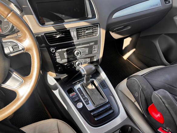2012 Audi Q5 I (8R) Рестайлинг, чёрный - вид 26