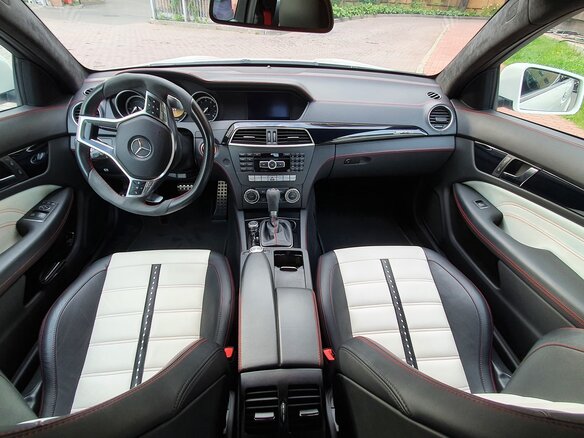2012 Mercedes-Benz C-Класс AMG 63 AMG Black Series III (W204) Рестайлинг, белый - вид 11