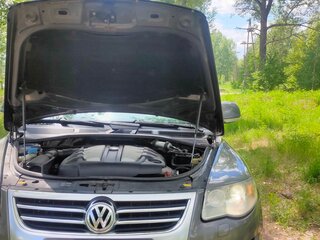 2009 Volkswagen Touareg I Рестайлинг, серый, 1450000 рублей, вид 2