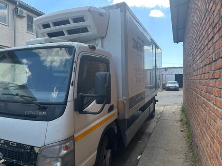 2018 Fuso (Mitsubishi) Canter, белый, 2500000 рублей, вид 2