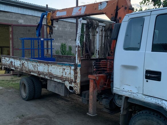 1990 Isuzu Forward (F-Series), синий, 2500000 рублей - вид 7