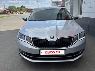 2018 Skoda Octavia III (A7) Рестайлинг, серебристый, 2499000 рублей, вид 2