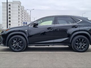 2020 Lexus NX 300 I Рестайлинг, чёрный, 4500000 рублей, вид 5