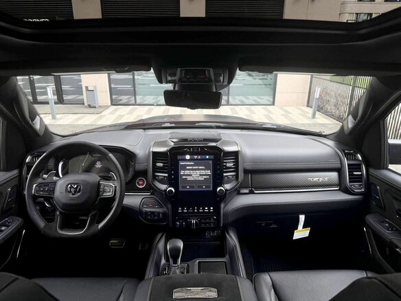2023 Ram 1500 Crew Cab TRX V, оранжевый, 16490000 рублей - вид 1