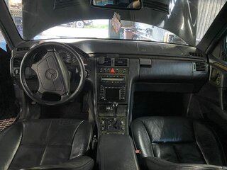 1998 Mercedes-Benz E-Класс 430 II (W210, S210), чёрный, 990000 рублей, вид 5
