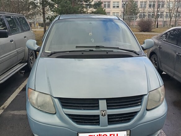 2005 Dodge Caravan 4-speed IV, серый