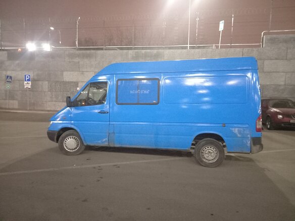 2003 Mercedes-Benz Sprinter, синий, 850000 рублей