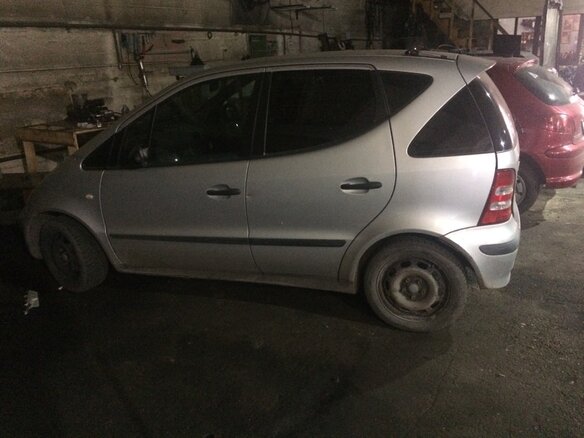 2002 Mercedes-Benz A-Класс 160 I (W168) Рестайлинг, серебристый, 250000 рублей - вид 2