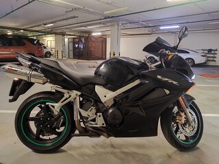 2006 Honda VFR 800, чёрный, 520000 рублей, вид 2