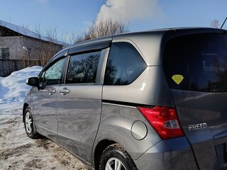 2011 Honda Freed I, серый, 1200000 рублей, вид 5