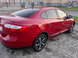 2010 Renault Fluence I, красный, 750000 рублей, вид 5