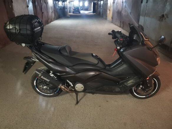 2012 Yamaha TMAX, чёрный, 700000 рублей