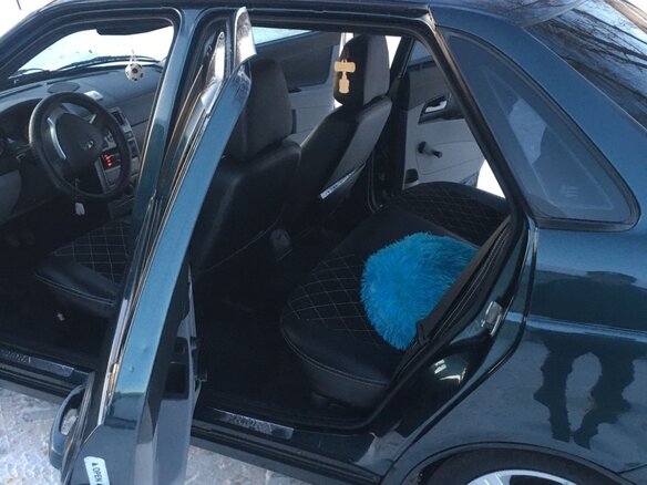 2013 Lada (ВАЗ) Priora I Рестайлинг, зелёный, 400000 рублей - вид 35