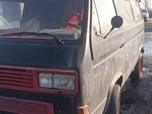 1988 Volkswagen Caravelle T3, коричневый, 420000 рублей - вид 3