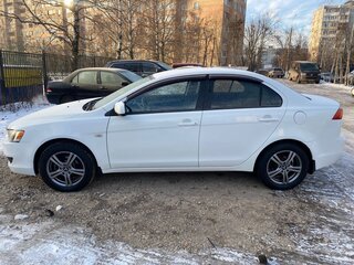 2008 Mitsubishi Lancer X, белый, 700000 рублей, вид 2