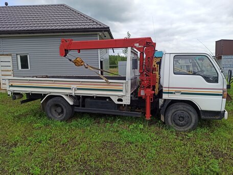 1994 Mazda Titan, белый, 1800000 рублей, вид 1