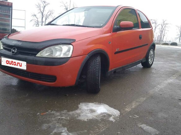 2000 Opel Corsa C, красный, 180000 рублей
