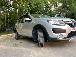 2016 Renault Sandero Stepway II, серый, 750000 рублей, вид 3