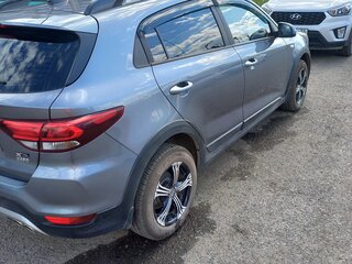 2020 Kia Rio X-Line IV, серый, 1700000 рублей, вид 3