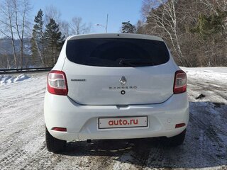 2017 Renault Sandero II, белый, 880000 рублей, вид 4