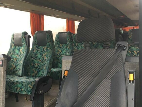 2001 Volvo B10 Series, белый - вид 5
