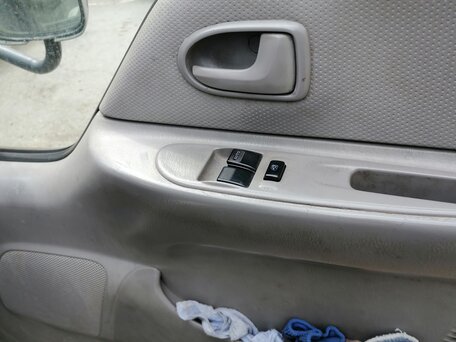 2001 Mazda Titan, белый, 1499000 рублей, вид 3