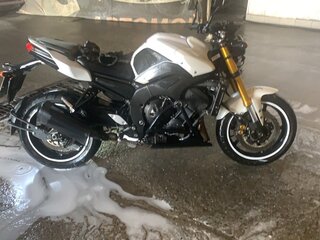 2012 Yamaha FZ8, белый, 700000 рублей, вид 1
