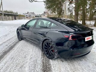 2019 Tesla Model 3 Standart Plus I, чёрный, 2000000 рублей, вид 1