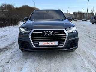 2016 Audi Q7 II (4M), серый, 3990000 рублей, вид 2